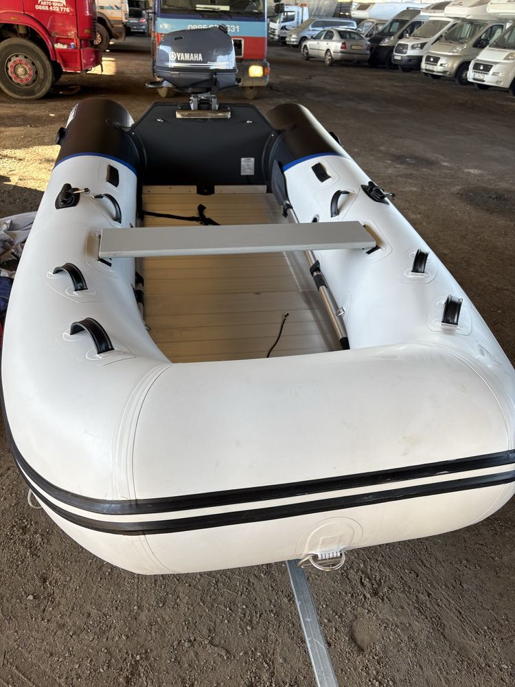 Лодка Yamaha 3.40м. с двигател Yamaha 6кс