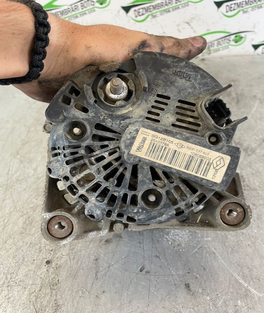 Alternator SG12B105 Dacia Logan prima generatie