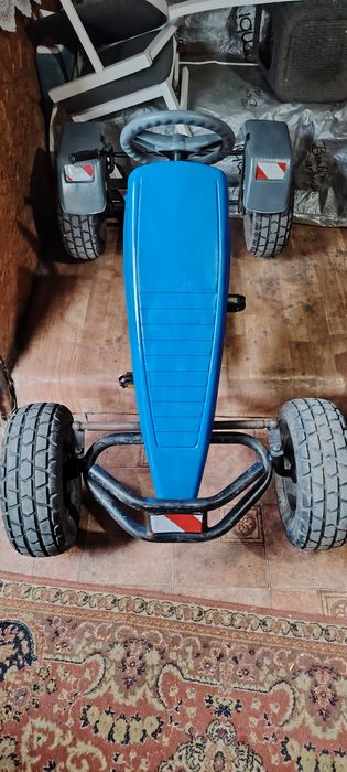 De vânzare kart cu pedale pt copii și adulți