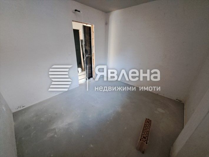 Двустаен апартамент до Морска градина