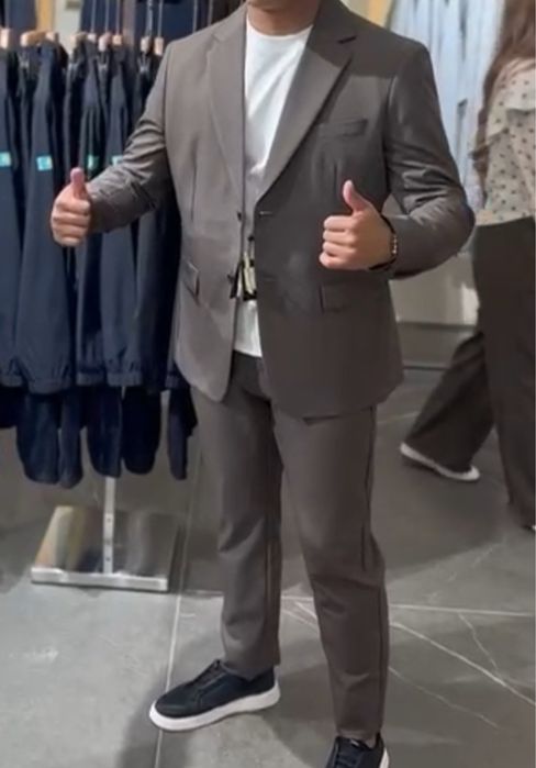 Костюм-двойка сатылады