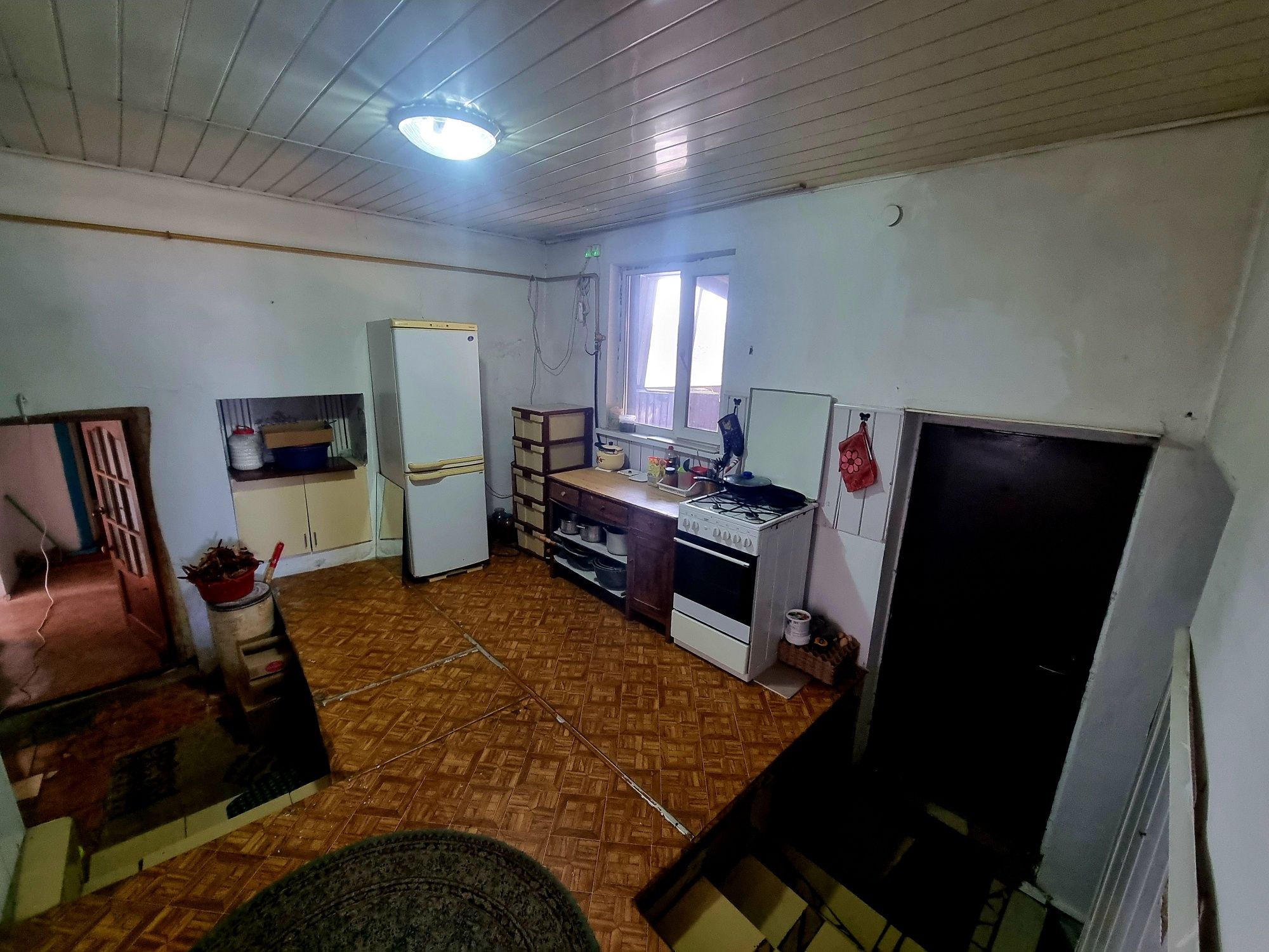 Продам дом из красного кирпича