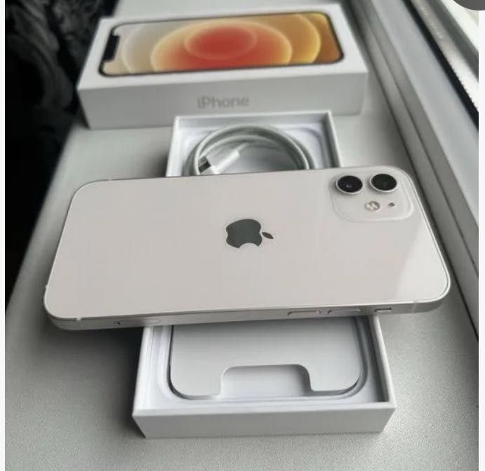 iPhone 12 singurul propietar