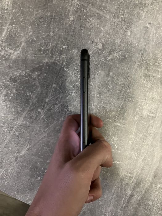 Vand iphone 11 100% baterie!