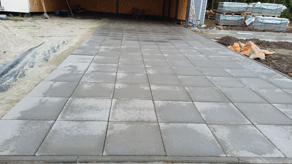 Montez Pavaje  Bucuresti.