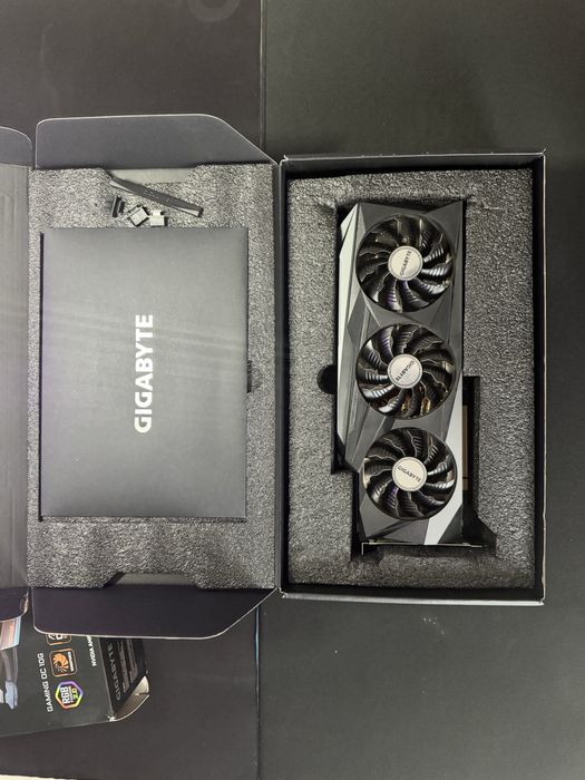 Placa Video Gigabyte RTX 3080 10GB