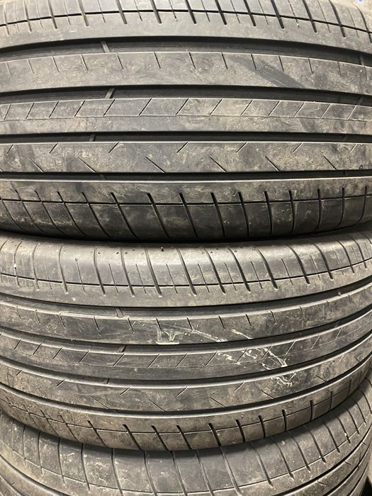 225 55 r18 vară 4 bucati