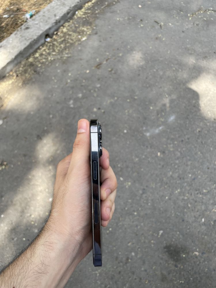 Iphone 13 pro sotiladi holati ideal 10/10