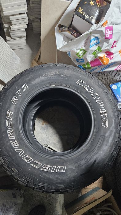 Cooper discover at3 SUV 285/70 R17