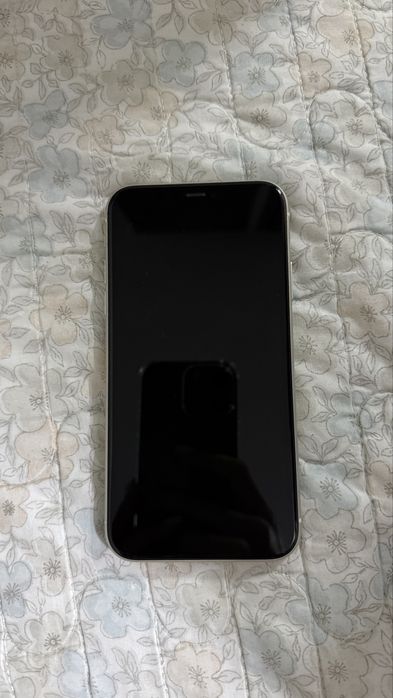 Продам айфон 11 , 256 гб