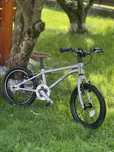 Bicicleta earlyrider roti 16