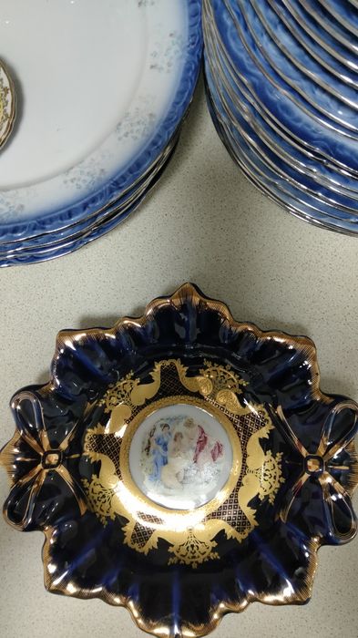 Fructiera cobalt aurita cu aur de 24k