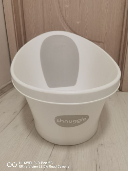 Бебешка вана Shnuggle