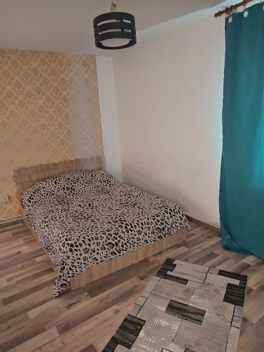 Închiriez perioade scurte 125