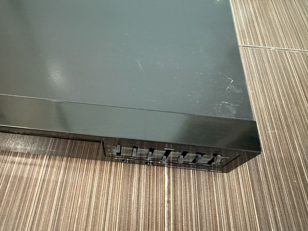 Sony SEQ-411 Еквалайзер