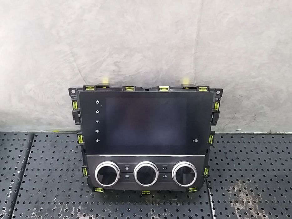Display multifunctional navigatie renault kadjar ha hl 688301818r