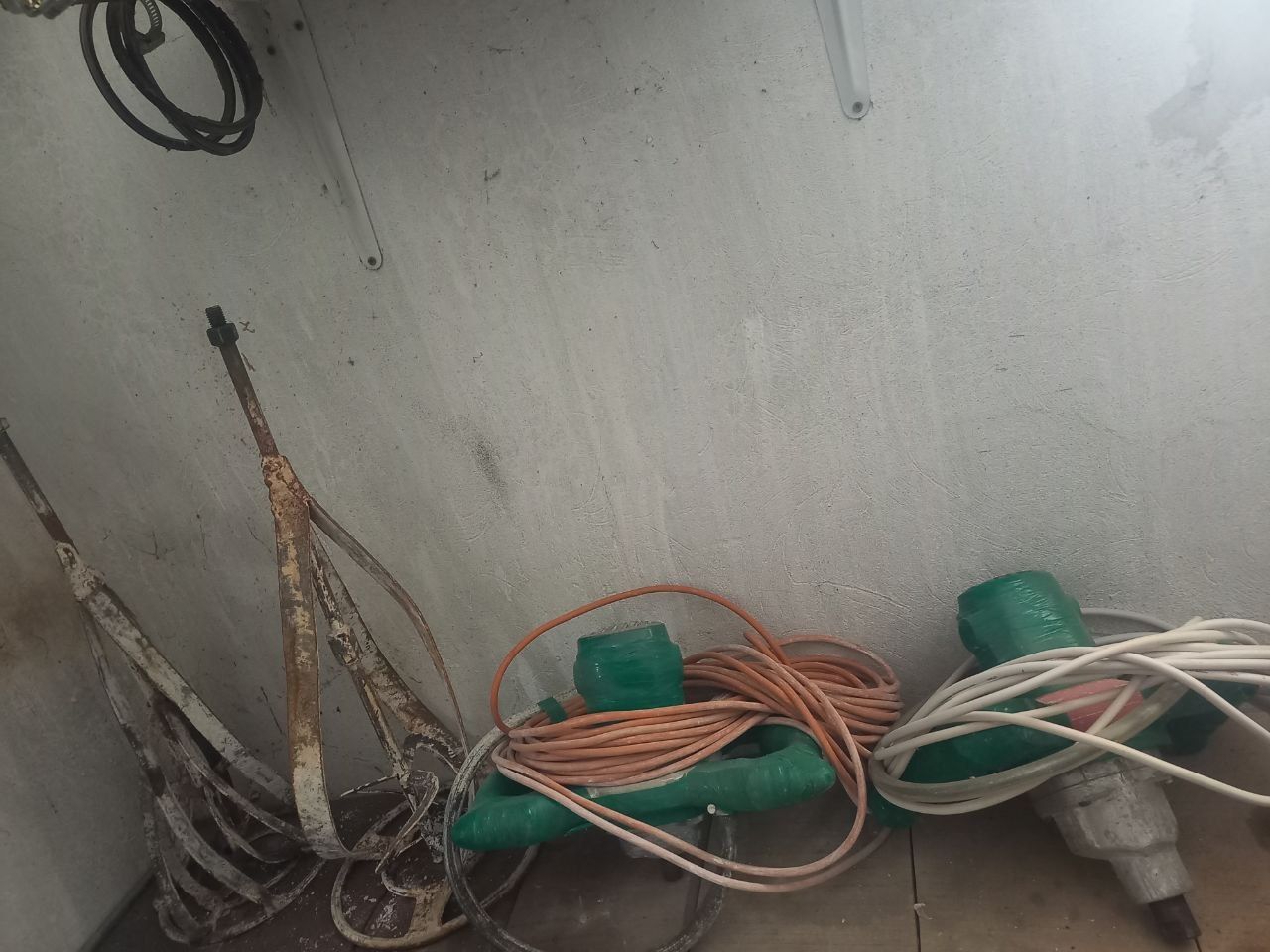 Pinablok apparatlari sotiladi