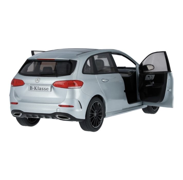 Z Models MERCEDES-BENZ B-Klasse W247 2018 machetă auto scara 1:18 24cm