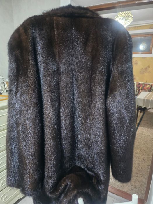 Цельная норковая шуба