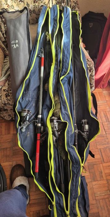 Bete de pescuit si barcuta de momit