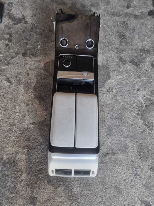 Cotiera completa cu panou clima digital Range Rover Velar