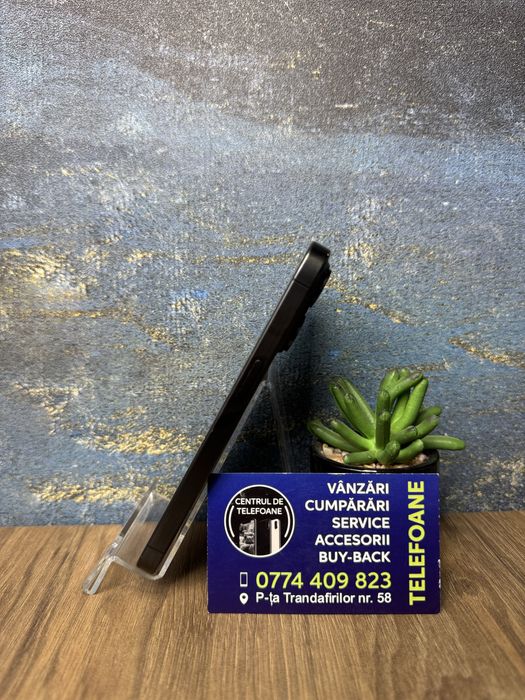 Iphone 15 pro/128gb/2 Ani Garantie Centrul de Telefoane/rate