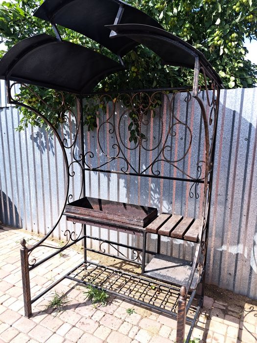 Продам мангал кованный