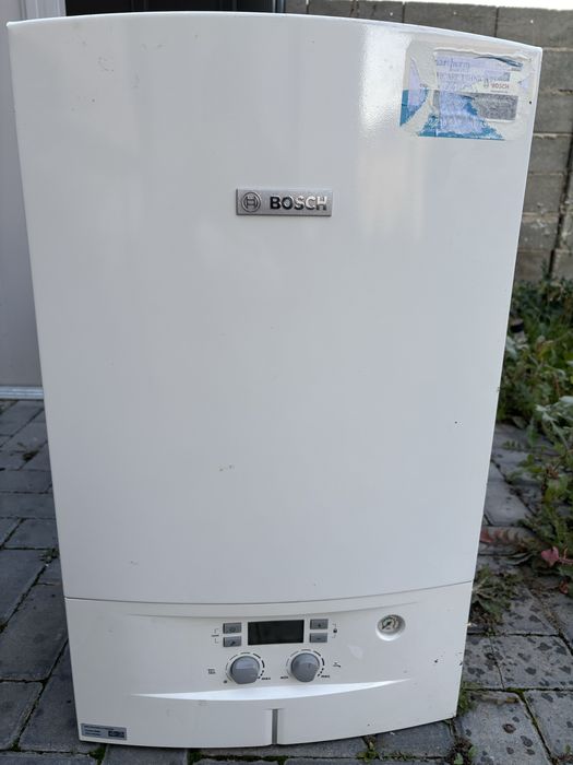 Centrala termica Bosch Condens 2000