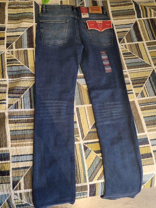 Blugi Levis originali