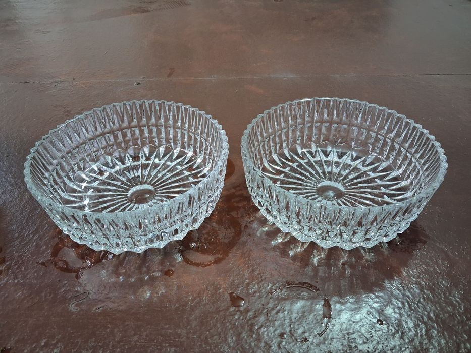 43ta xrustal 14ta chinni hammasi zo'r turibdi