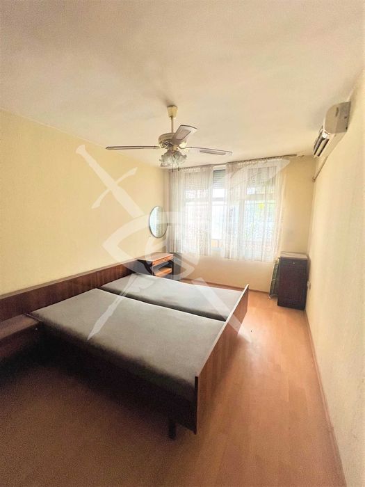 Продава се Многостаен апартамент в Пловдив, Южен - 135 кв.м за 1023 €/кв.м - Снимка #2