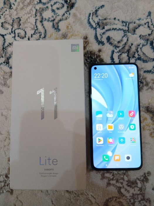 Xiaomi 11 Lite     .Срочно сотлади