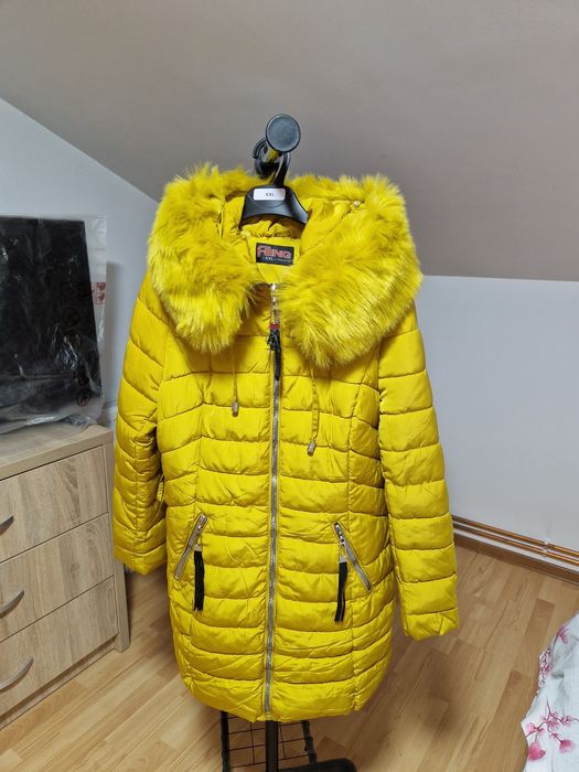 Geaca superba , masura xxl , pret 250 lei plata in cont