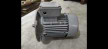 Motor electric trifazat cu flansa, 0.75kW, 1500rpm, 380V