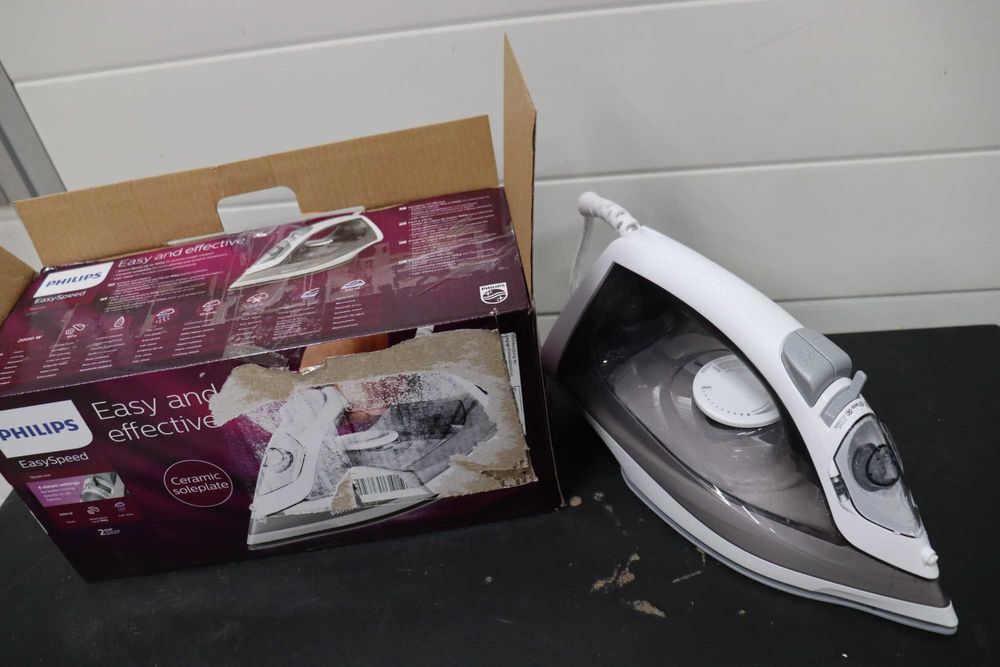 Ютия Philips Easyspeed, Керамична гладеща повърхност,2000W, ПРОМОЦИЯ!