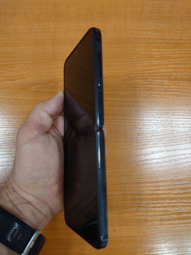 Xiaomi Mix Flip 512 GB 12 Ram гаранция