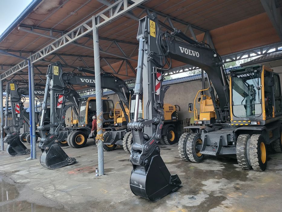 Karea dan Volvo 145 zurlari keldi