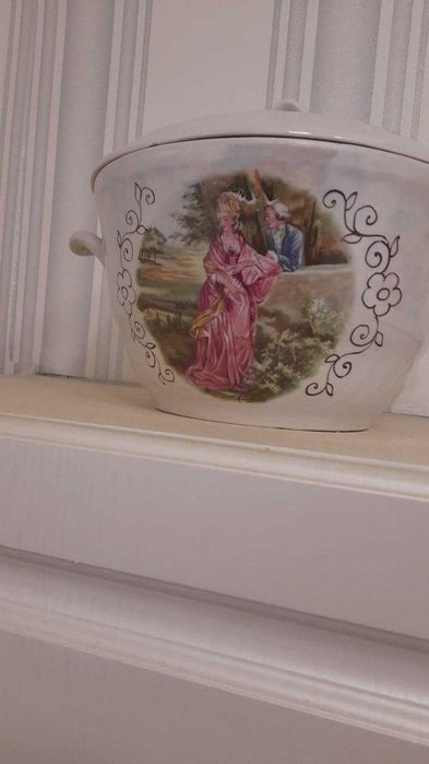 Супница 3 литра продам