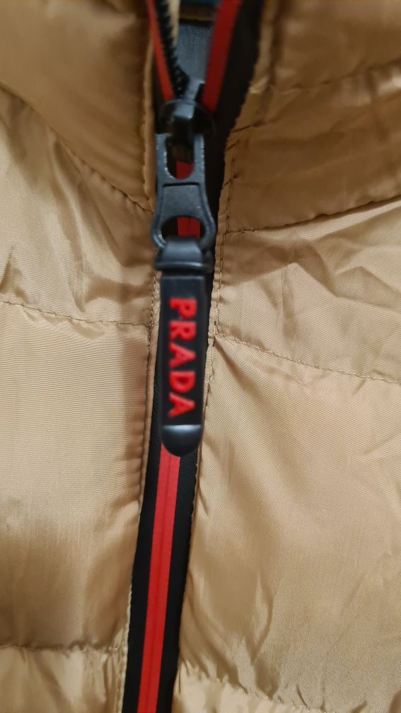 PRADA оригинално мъжко яле