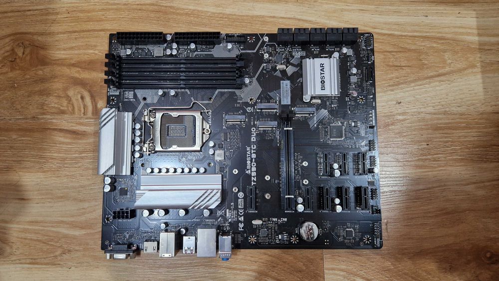 Vand Placa de baza socket 1200 chipset Z590 pt Gen 10/11 la 500lei