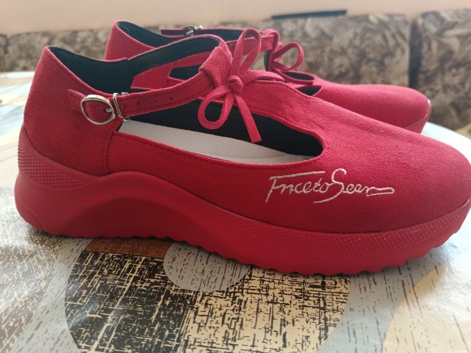 Леки обувки 24 см (38 номер)