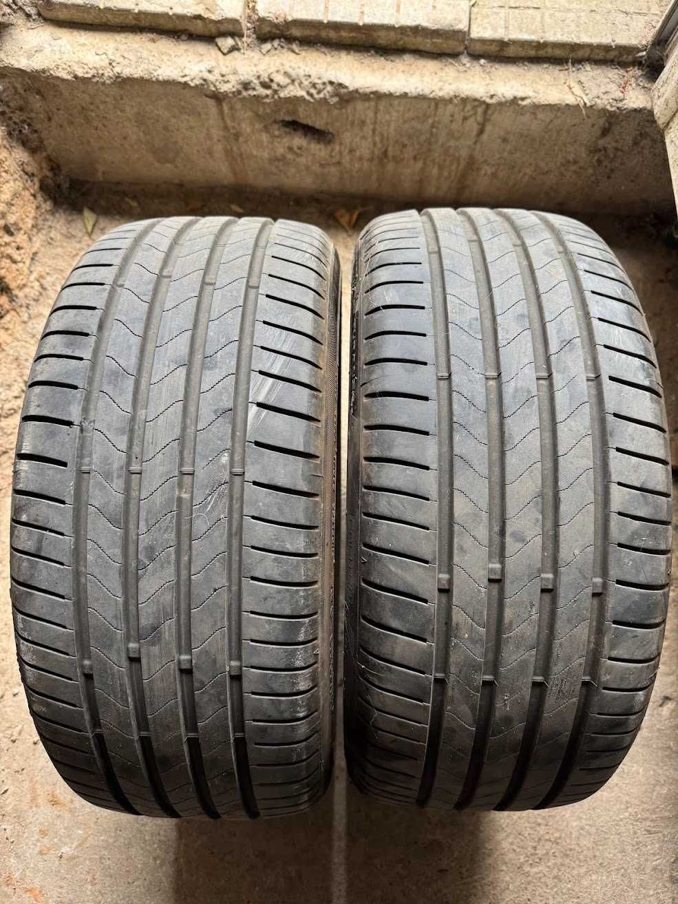 2 броя летни гуми Bridgestone Turanza 6, 225/40/18R, 92Y, DOT 2025