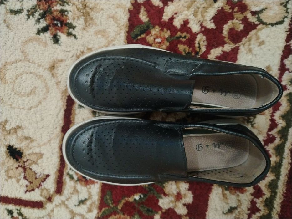 Продам детские вещи все за 10000 тг