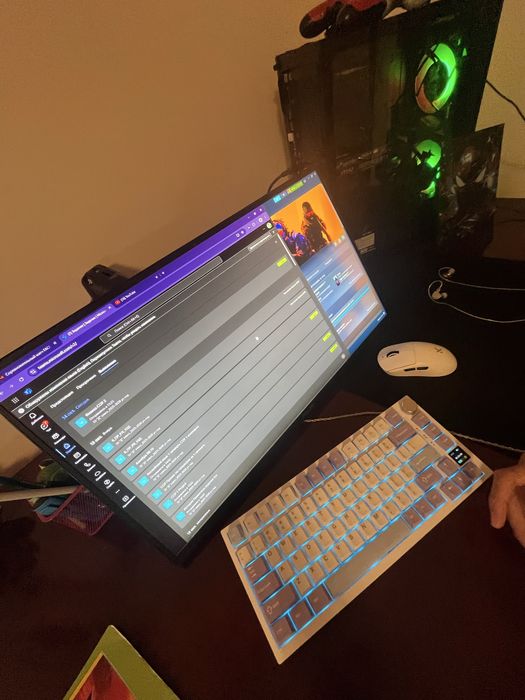 Продам монитор ICB 25-26  дюйм 240гц