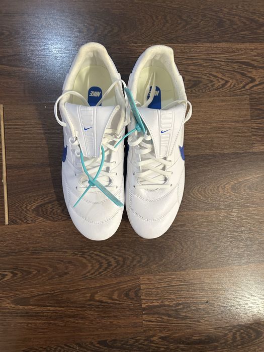 Продам бутсы premier nike оригинал