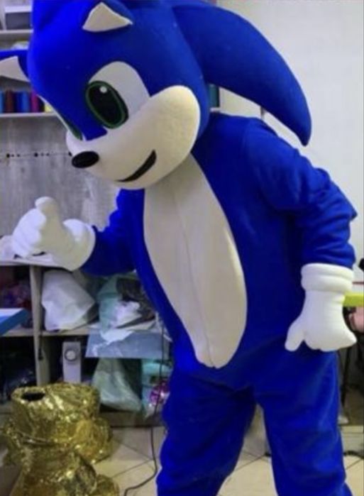 Продам ростовые костюмы соник человек паук зайка мишки тедди