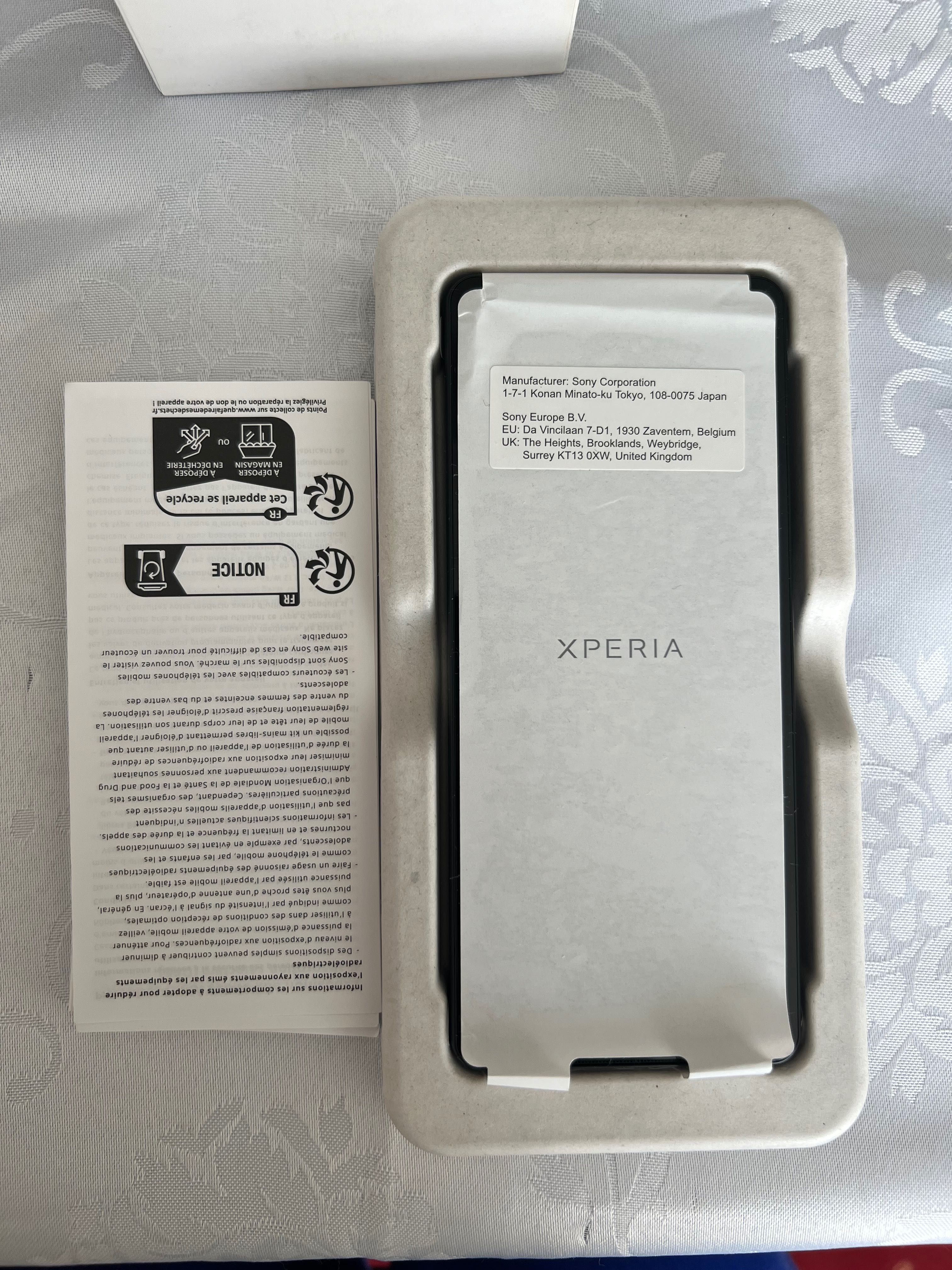 Telefon Sony XPERIA 10 v