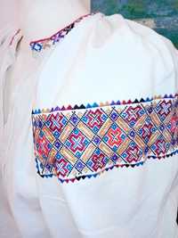 Camasa veche Ie Bistrita Costum popular Port traditional