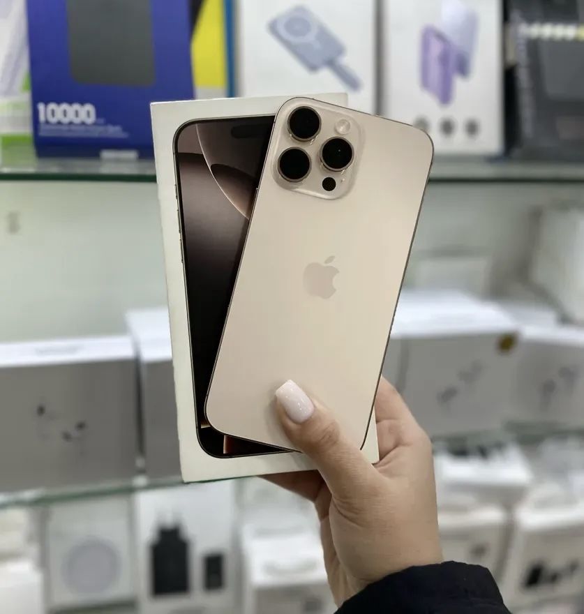 iPhone 15 Pro XR 256 гиг + Адаптер