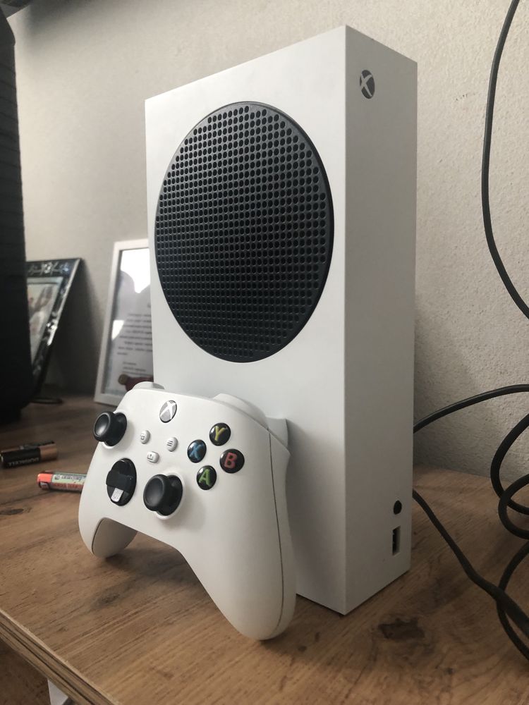 Иксбокс xbox seris s